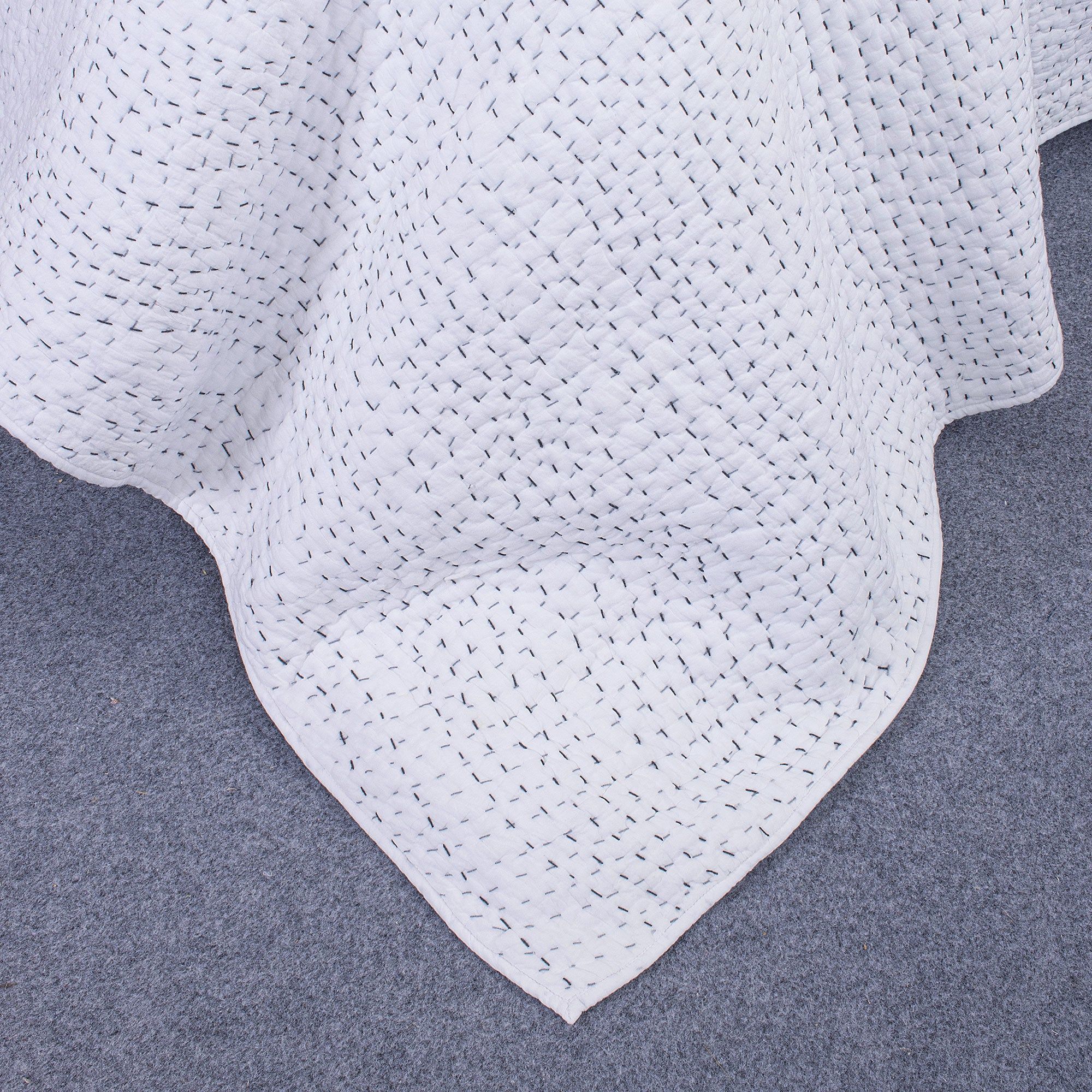 Premium Handmade Soft Kantha Quilt